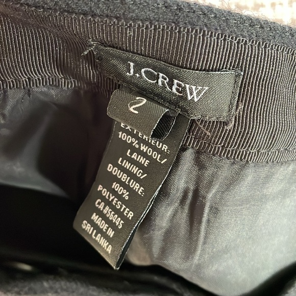 J. Crew black wool button skirt • Size 2 - Picture 3 of 3